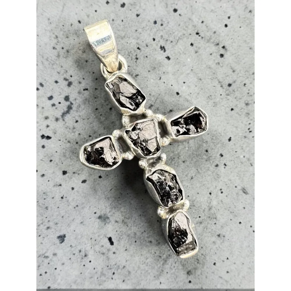 Cross Shungite Solid 925 Sterling Silver Pendant - Picture 2 of 5